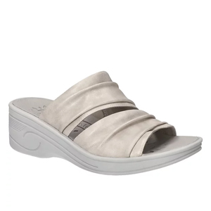 Easy Street Seeker Platform Wedge