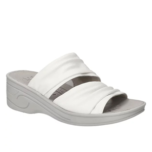 Easy Street Seeker Platform Wedge