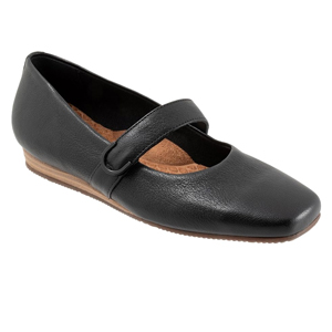 SoftWalk Valdivia Mini-Wedge Mary Jane