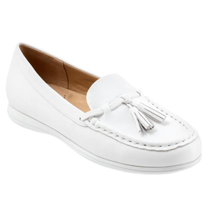 Trotters Dawson Tassel Loafer