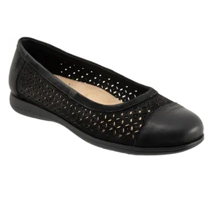 Trotters Delmara Cap Toe