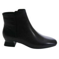 VANELi Pensee Bootie